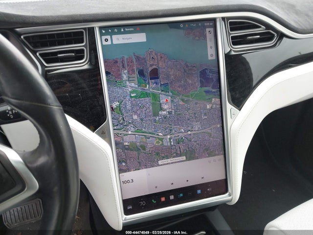 Tesla Model X 60d/70d/75d/90d/p100d 2016 5YJXCBE26GF022897 Image 18