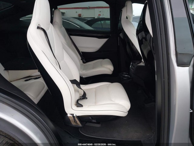 2016 TESLA MODEL X 5YJXCBE26GF022897 Photo 7
