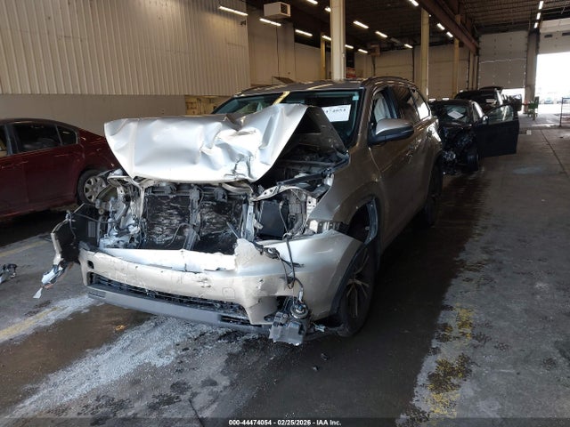 5TDJKRFH7GS281026 Toyota Highlander Xle V6