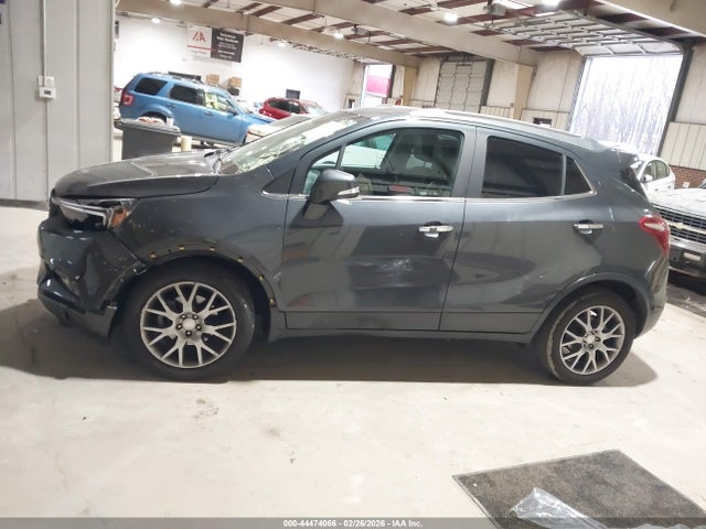 44474066 :رقم المزاد ، KL4CJ1SB5JB656029 vin ، 2018 Buick Encore Sport Touring مزاد بيع