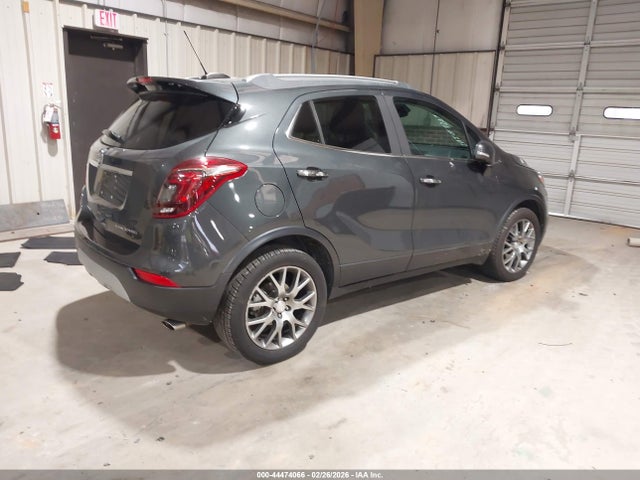 44474066 :رقم المزاد ، KL4CJ1SB5JB656029 vin ، 2018 Buick Encore Sport Touring مزاد بيع