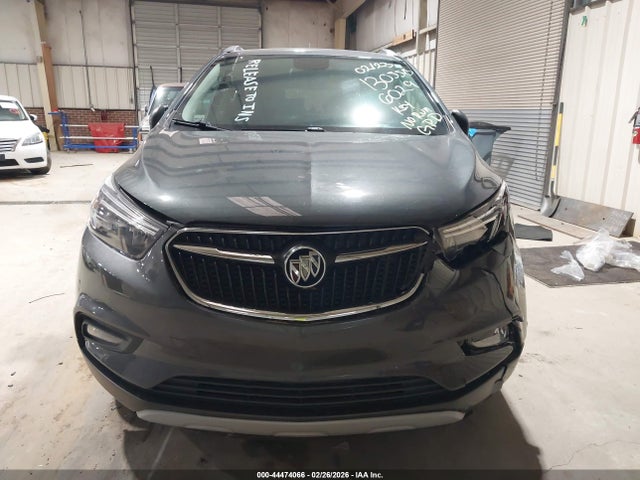 44474066 :رقم المزاد ، KL4CJ1SB5JB656029 vin ، 2018 Buick Encore Sport Touring مزاد بيع