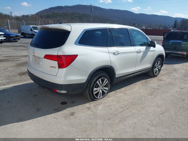 2017 HONDA PILOT 5FNYF6H5XHB076780 Photo 3