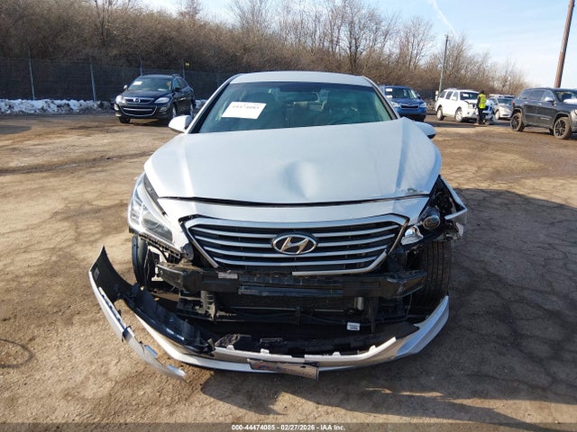 Hyundai SONATA SE 2015 5NPE24AF8FH085613 Image 13