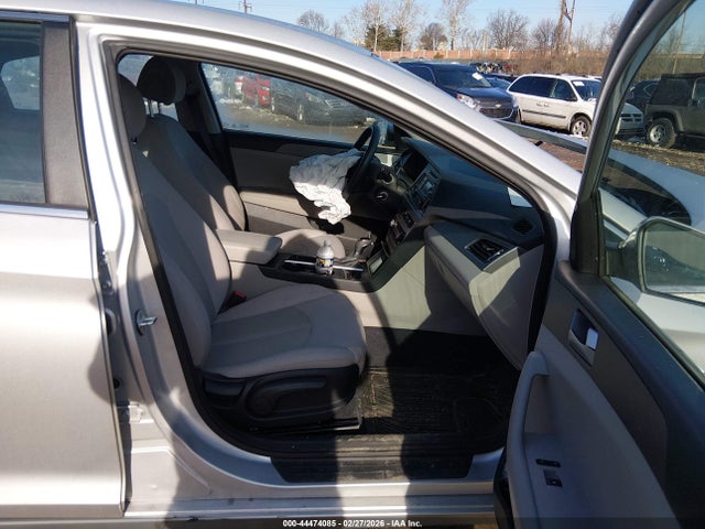 Hyundai SONATA SE 2015 5NPE24AF8FH085613 Image 5