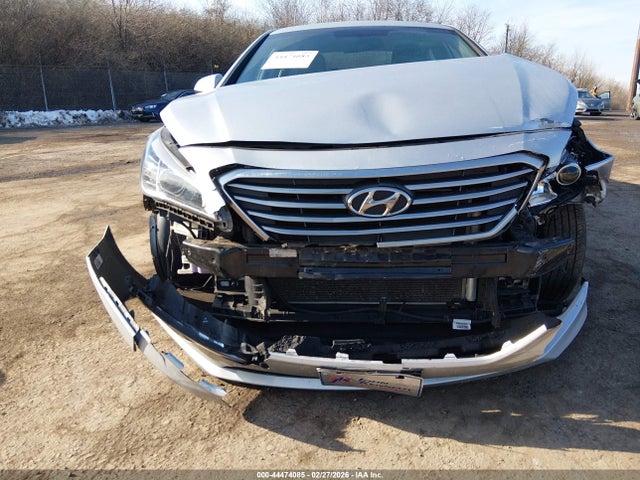 Hyundai SONATA SE 2015 5NPE24AF8FH085613 Image 6