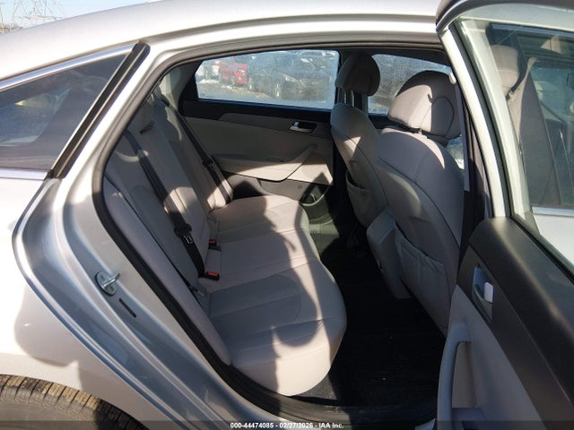 Hyundai SONATA SE 2015 5NPE24AF8FH085613 Image 8