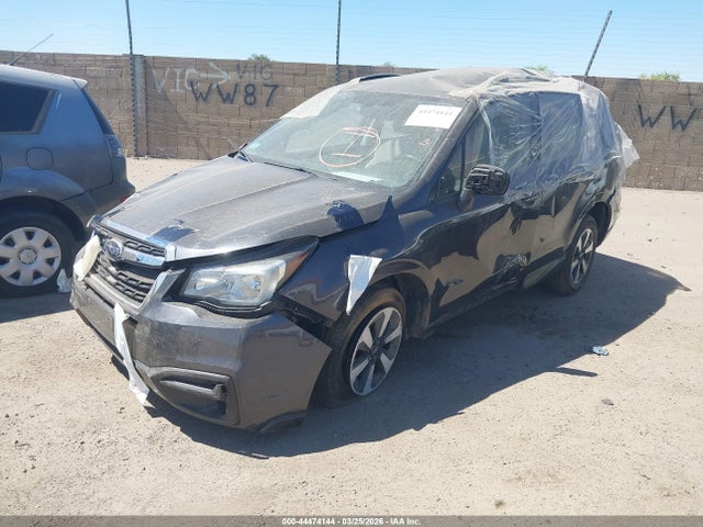 JF2SJABC9JH553012 Subaru Forester 2.5i