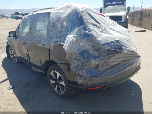 JF2SJABC9JH553012 Subaru Forester 2.5i