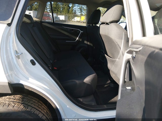 2T3F1RFV7LC087363 Toyota RAV4 LE