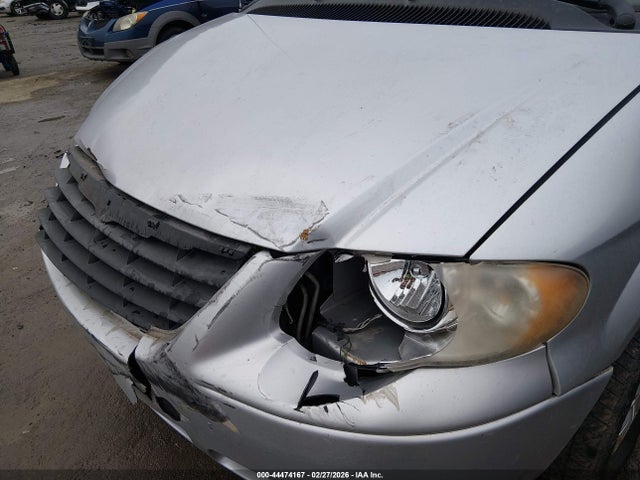 Продажа на аукционе авто 2006 Chrysler Town & Country Touring, vin: 2A4GP54L46R704352, номер лота: 44474167
