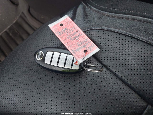 5N1AT2MT4HC748316 Nissan Rogue Sl