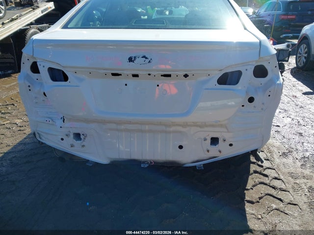4S3BNAF62K3035801 Subaru Legacy 2.5i Premium