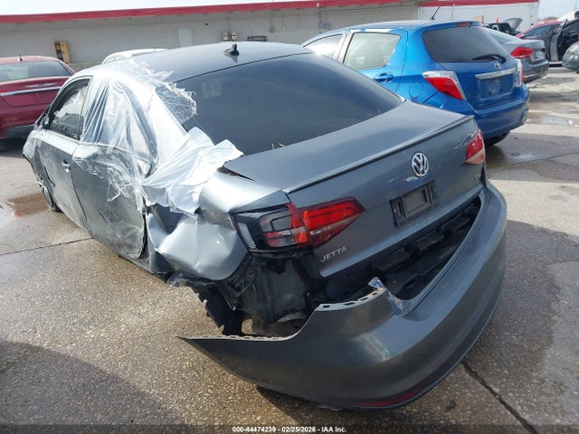 3VWD17AJ4GM303530 Volkswagen Jetta 1.8t Sport