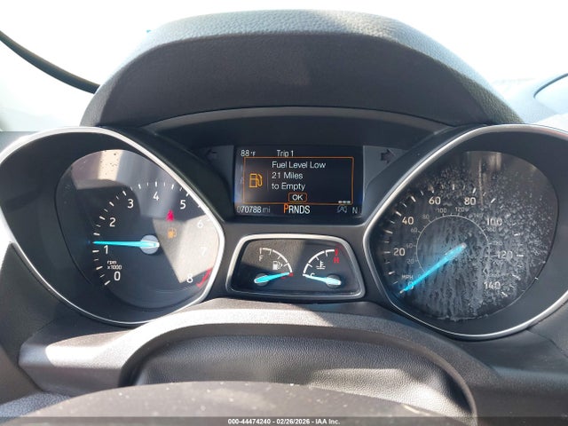 2019 Ford Escape Se მანქანა იყიდება აუქციონზე, vin: 1FMCU0GD6KUB85866, აუქციონის ნომერი: 44474240