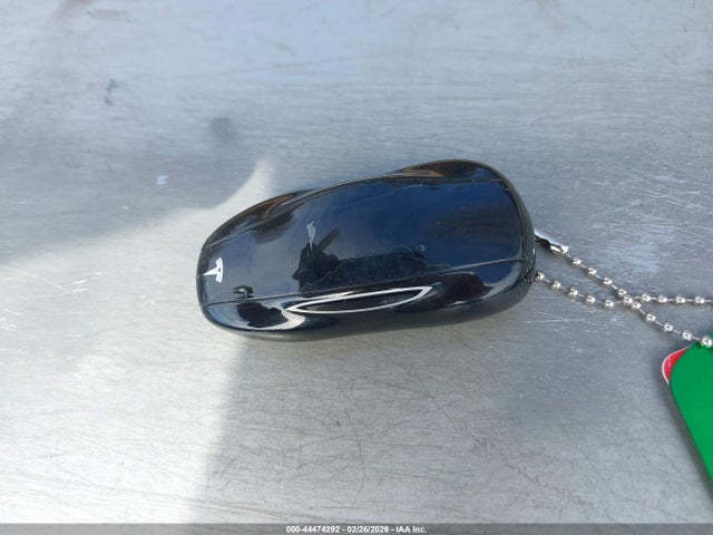 2015 TESLA MODEL S 5YJSA1H24FFP68186 Photo 10