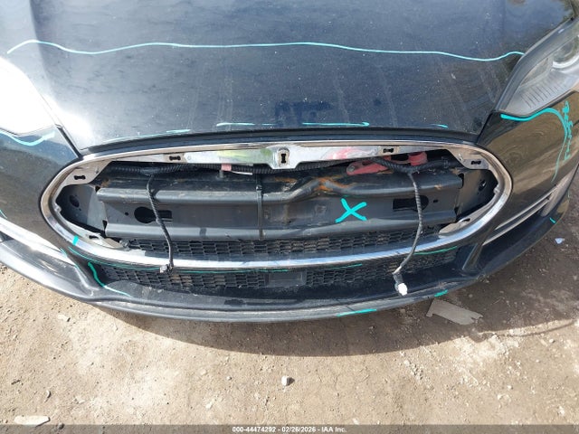 2015 TESLA MODEL S 5YJSA1H24FFP68186 Photo 5