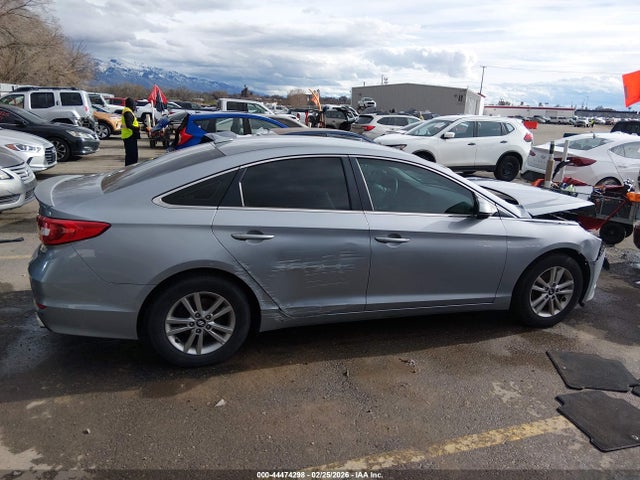 Hyundai SONATA SE 2017 5NPE24AF3HH572737 Image 14