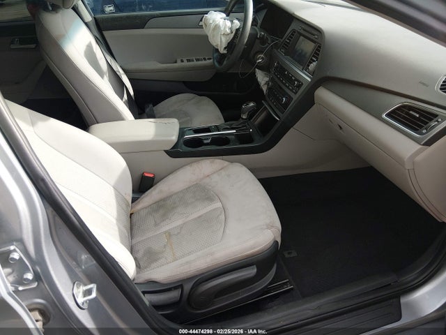 Hyundai SONATA SE 2017 5NPE24AF3HH572737 Image 5
