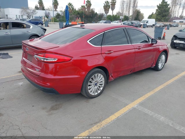 3FA6P0SU4LR114177 Ford Fusion Plug-in Hybrid Titanium