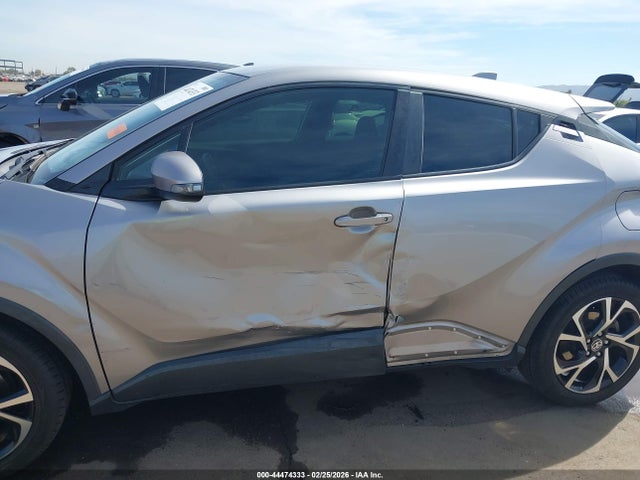 JTNKHMBX5L1088685 Toyota C-HR XLE
