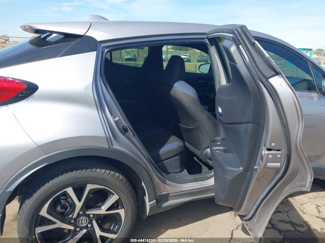 JTNKHMBX5L1088685 Toyota C-HR XLE