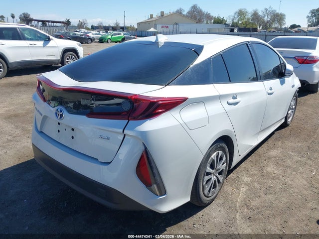 JTDKAMFP2N3226872 Toyota Prius Prime Xle