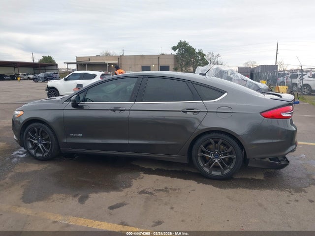 3FA6P0LU1JR277770 Ford Fusion Hybrid Se