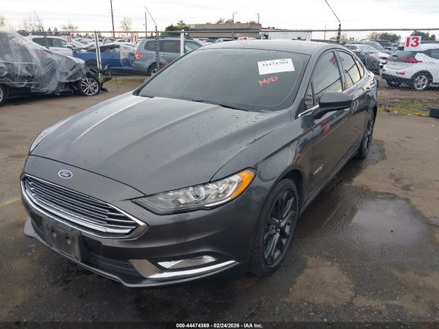 3FA6P0LU1JR277770 Ford Fusion Hybrid Se