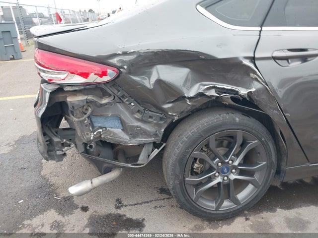 3FA6P0LU1JR277770 Ford Fusion Hybrid Se