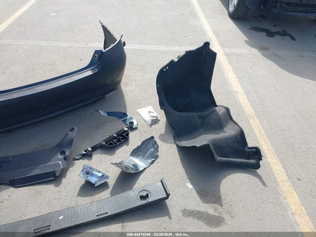 4T1BF1FK6GU511846 Toyota CAMRY SE