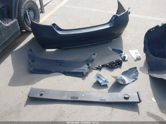 4T1BF1FK6GU511846 Toyota CAMRY SE