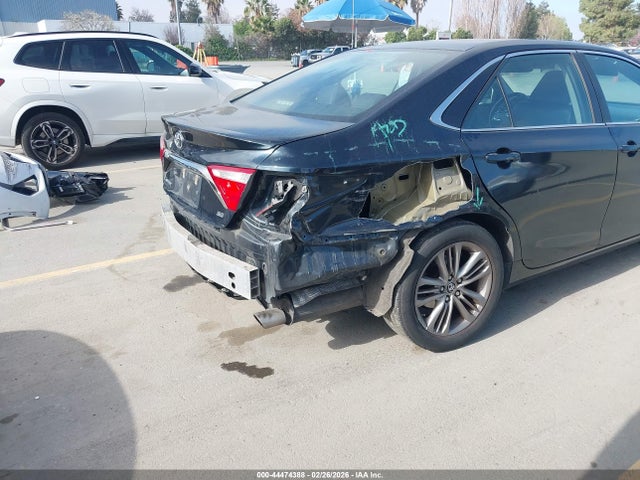 4T1BF1FK6GU511846 Toyota CAMRY SE