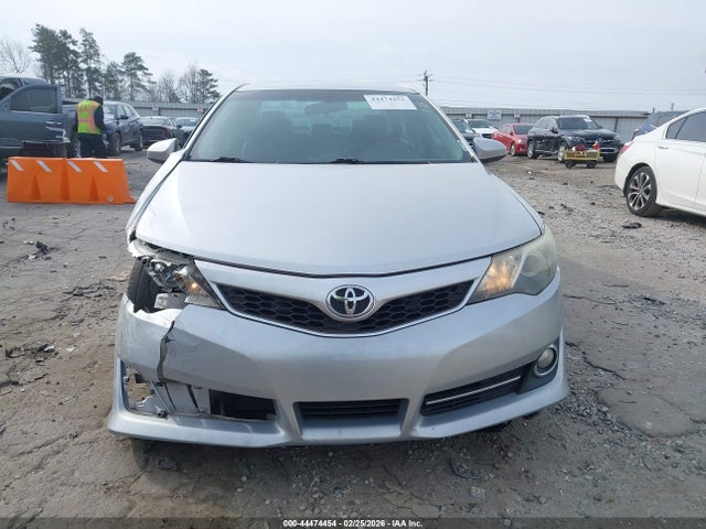 2013 Toyota Camry Se მანქანა იყიდება აუქციონზე, vin: 4T1BF1FK2DU277099, აუქციონის ნომერი: 44474454