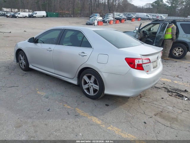 2013 Toyota Camry Se მანქანა იყიდება აუქციონზე, vin: 4T1BF1FK2DU277099, აუქციონის ნომერი: 44474454