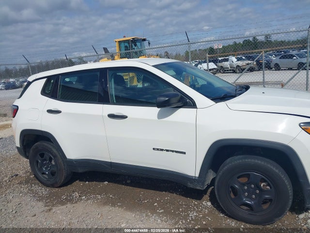 Jeep Compass Sport 4x4 2018 3C4NJDAB0JT190882 Image 14