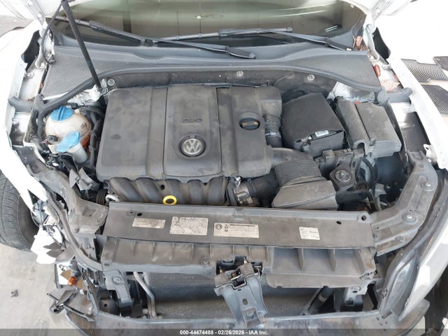 1VWAP7A31EC009861 Volkswagen Passat 2.5l Wolfsburg Edition