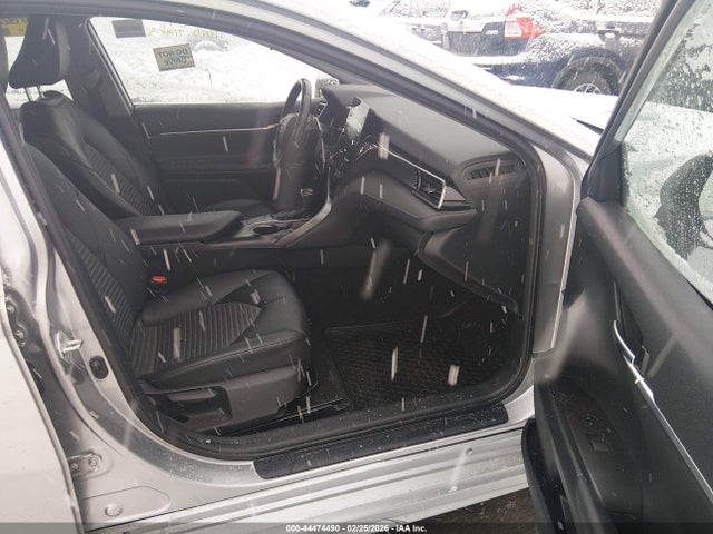 4T1G11AK5NU675758 Toyota CAMRY SE