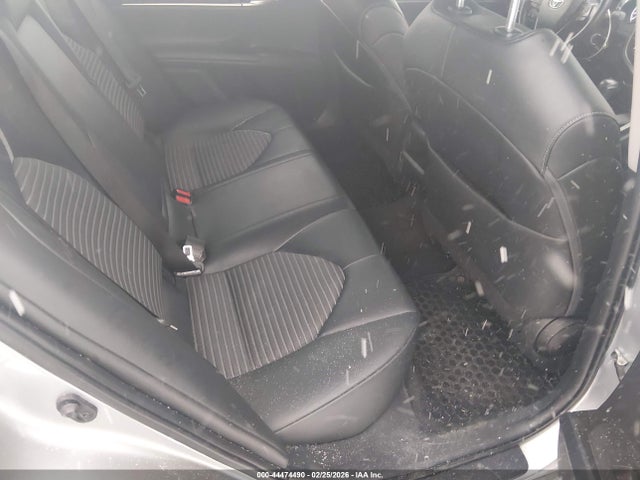 4T1G11AK5NU675758 Toyota CAMRY SE
