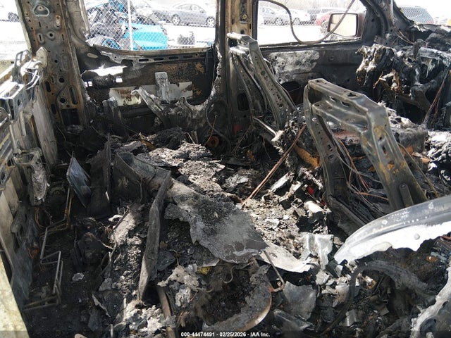 2024 CHEVROLET SILVERADO 1500 1GCPABEK8RZ235689 Photo 7