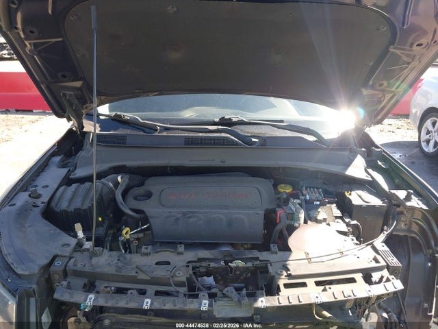 3C4NJCBB0JT469080 Jeep Compass Latitude Fwd