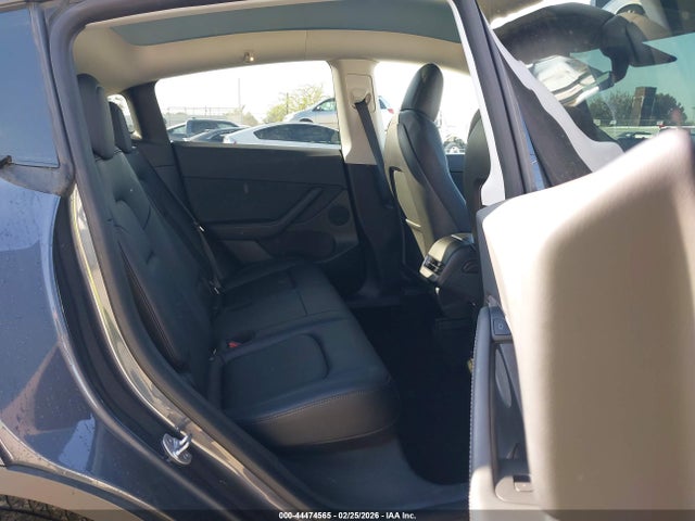 2021 TESLA MODEL Y 5YJYGDEE9MF275352 Photo 7