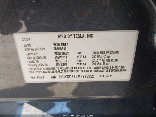 2021 TESLA MODEL Y 5YJYGDEE9MF275352 Photo 8