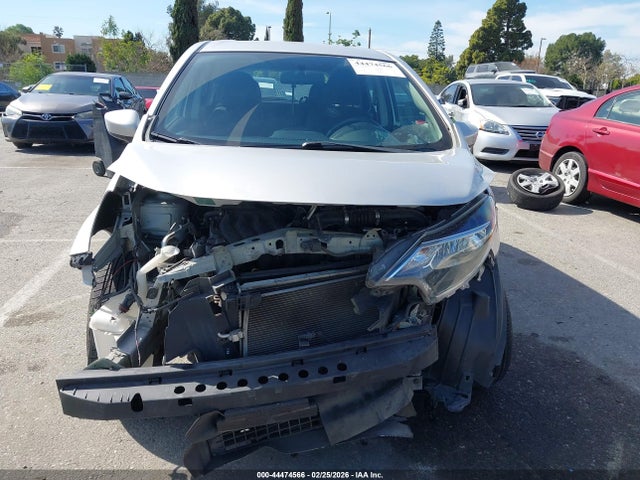 2018 NISSAN VERSA NOTE 3N1CE2CP0JL360136 Photo 5