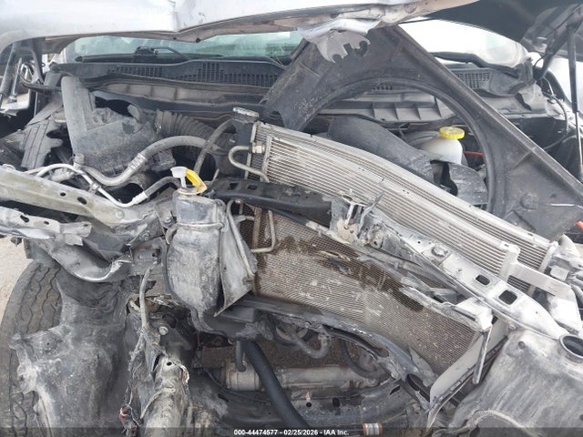 44474577 :رقم المزاد ، 1C6RR6LG4NS235027 vin ، 2022 Ram 1500 Classic Slt  4x2 5'7 Box مزاد بيع