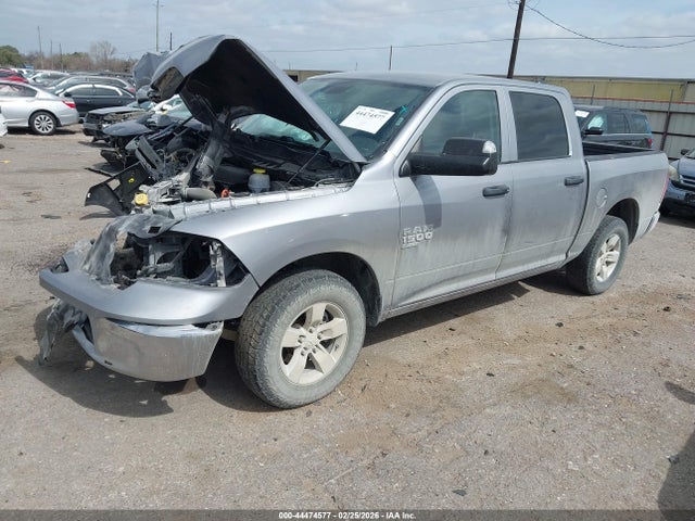 44474577 :رقم المزاد ، 1C6RR6LG4NS235027 vin ، 2022 Ram 1500 Classic Slt  4x2 5'7 Box مزاد بيع