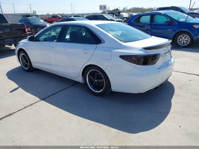 4T1BF1FKXHU307651 Toyota CAMRY SE