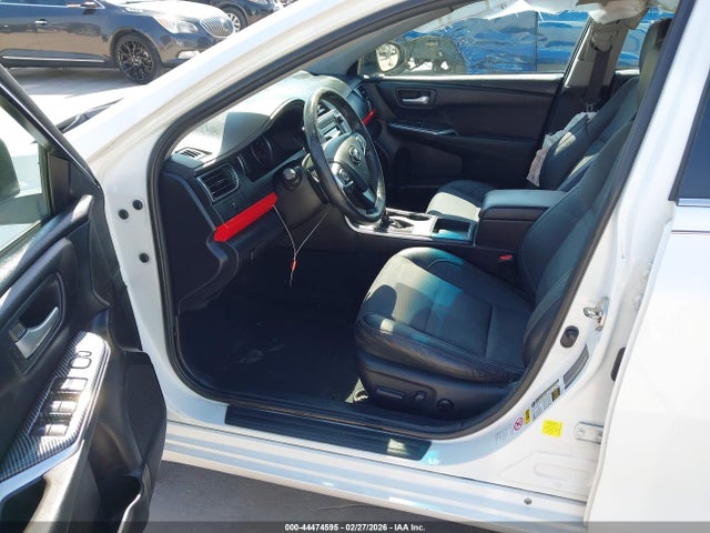 4T1BF1FKXHU307651 Toyota CAMRY SE