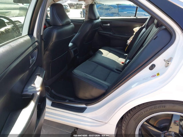 4T1BF1FKXHU307651 Toyota CAMRY SE