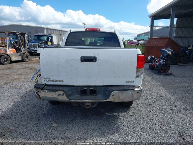 Продаж на аукціоні авто 2010 Toyota Tundra Sr5 5.7l V8, vin: 5TFDY5F10AX096471, номер лоту: 44474616
